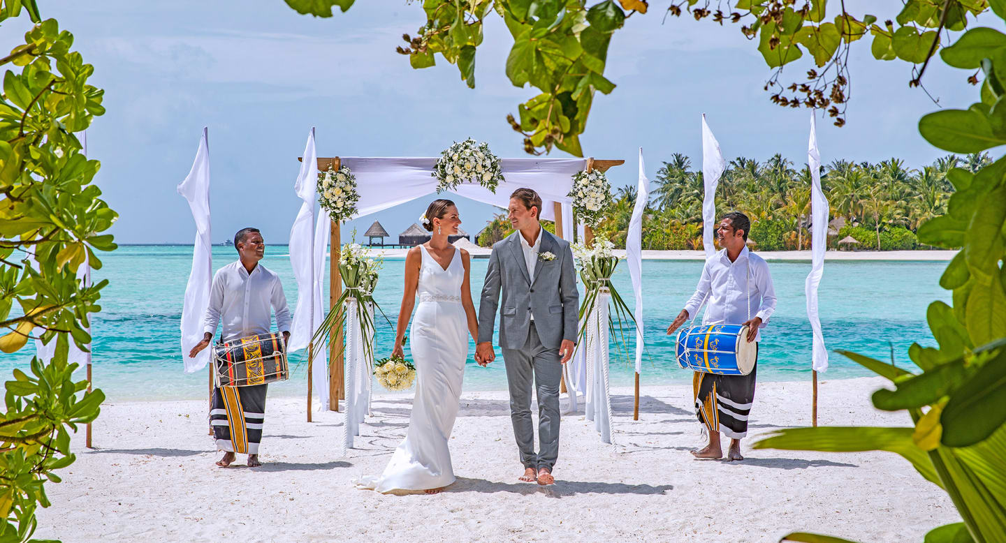 Dream Weddings in Paradise Island Resort & Spa – Maldives Virtual Tour